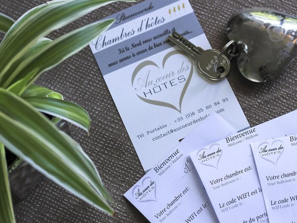 Au Coeur Des Hotes Steenvoorde Exterior foto
